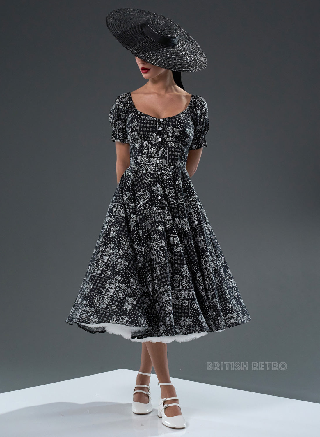 'Carmen' Black Paisley Patch Vintage Style Full Circle Dress