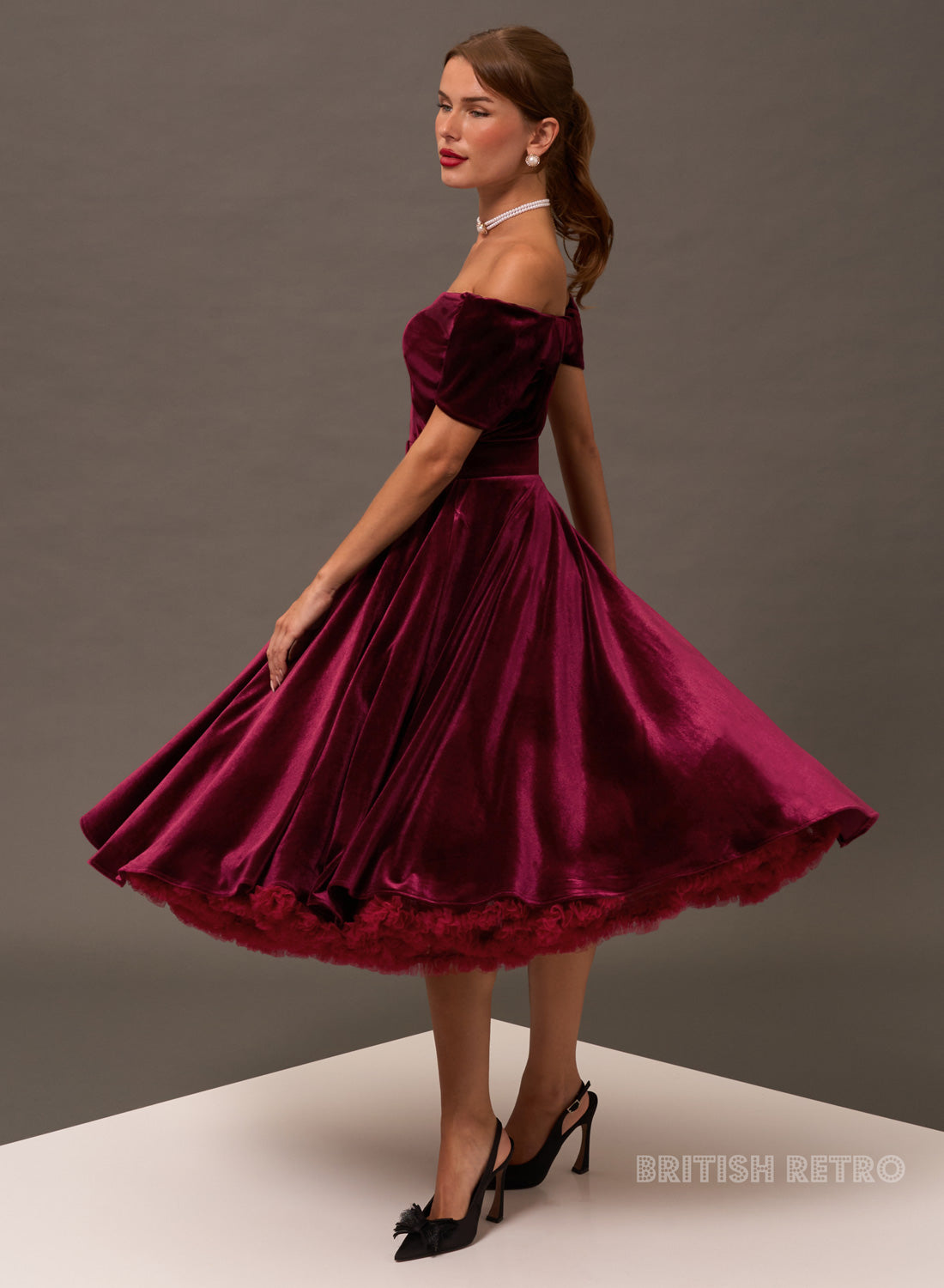 'Dee Dee' Claret Velvet 50's Full Circle Dress