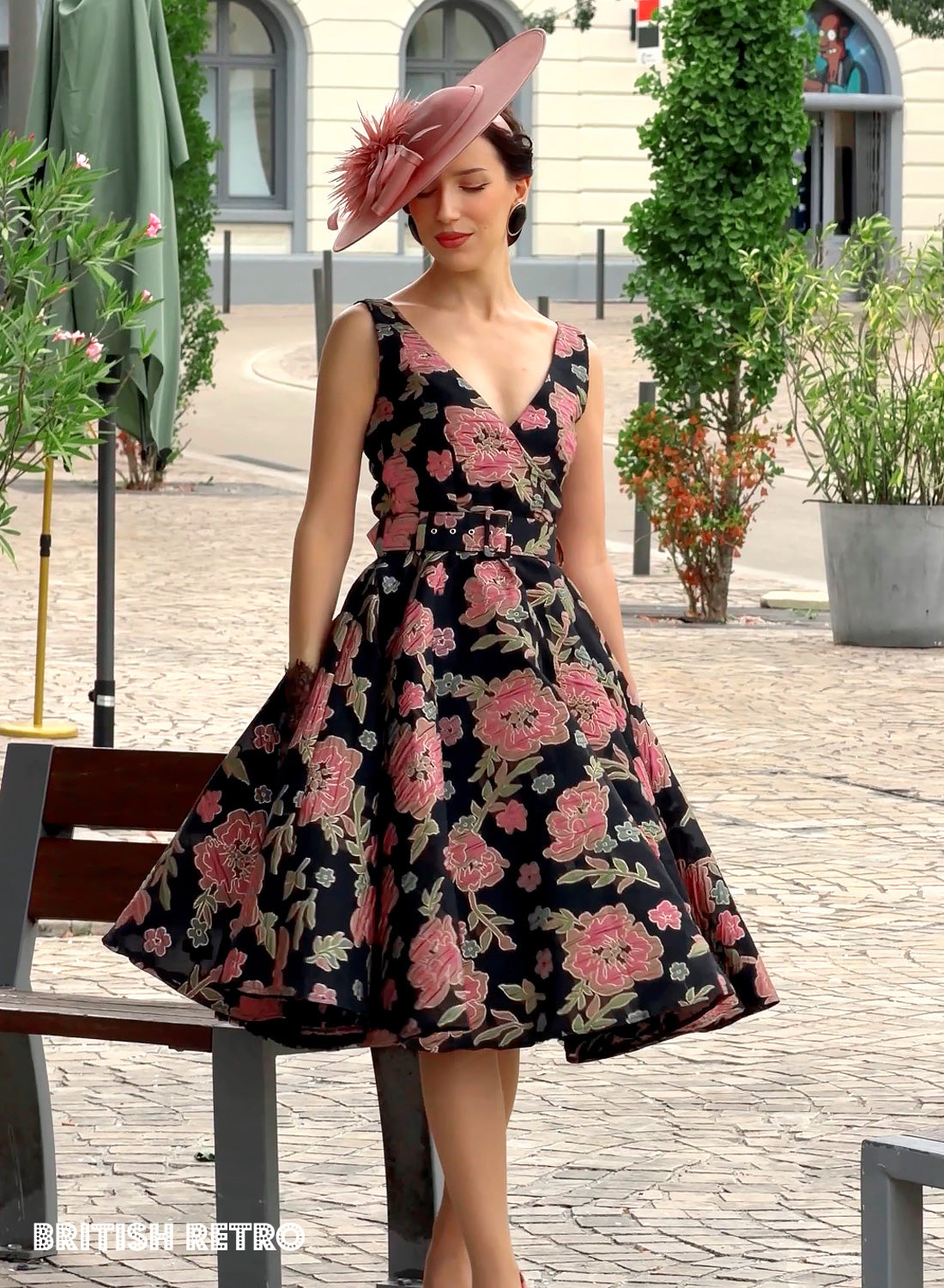 Grace Kelly Pink Floral Embroidered 1950s Dress