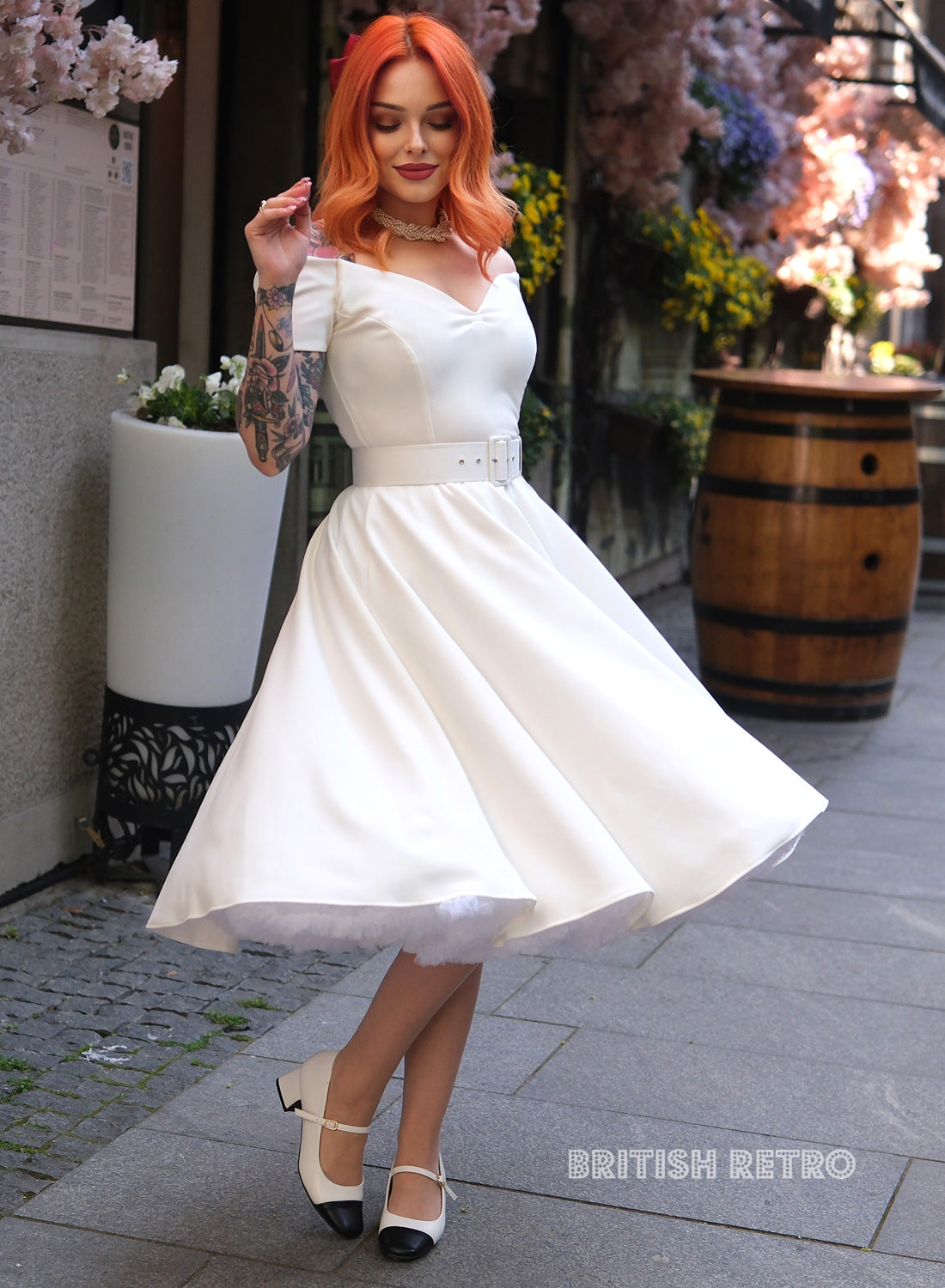 'Dee Dee' Ivory Drape Vintage Style Full Circle Dress