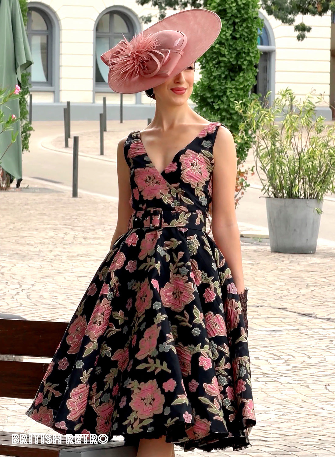 Grace Kelly Pink Floral Embroidered 1950s Dress