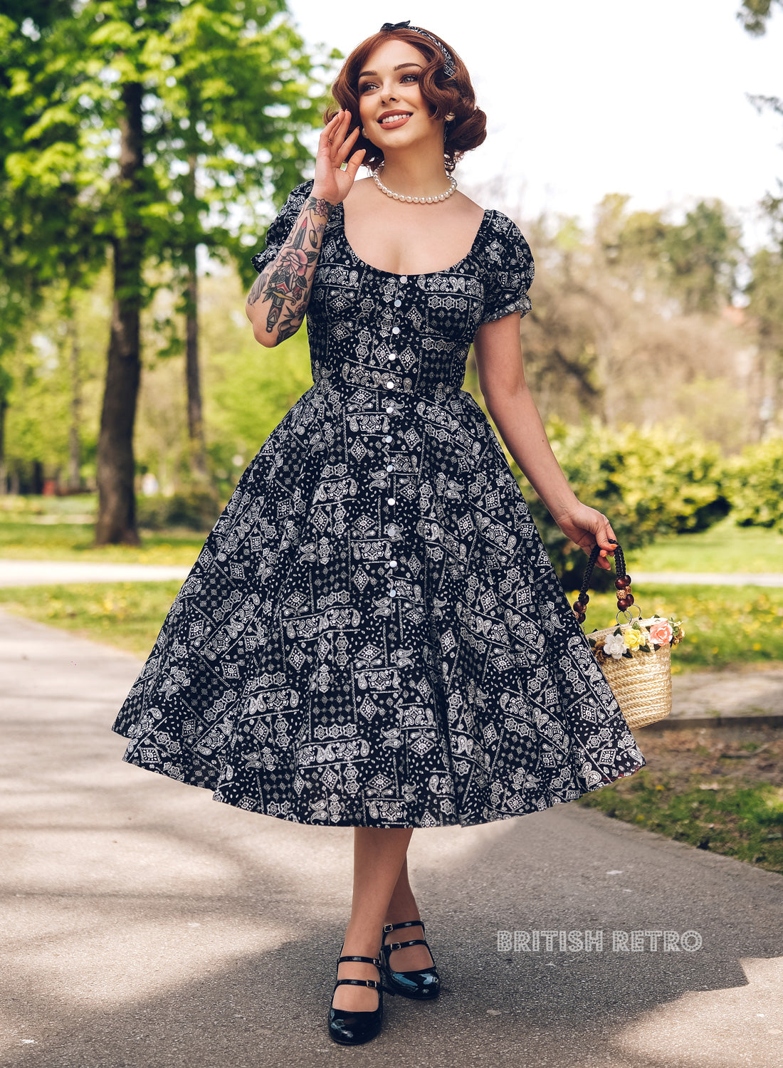 'Carmen' Black Paisley Patch Vintage Style Full Circle Dress
