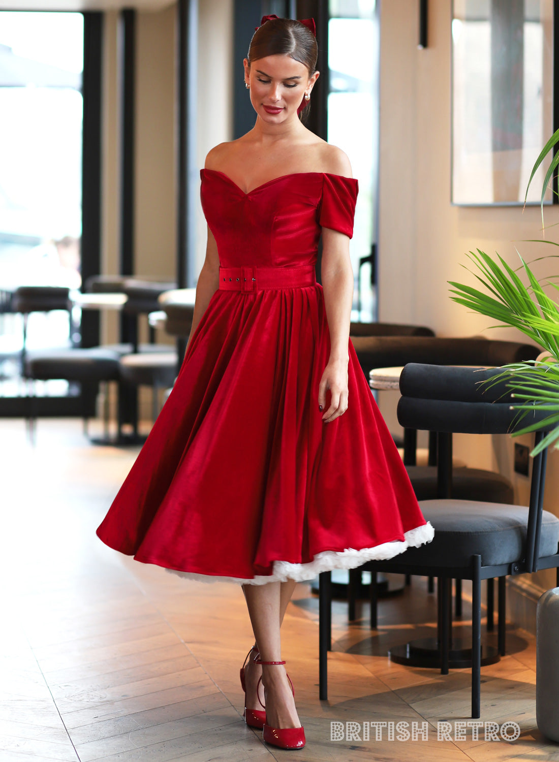 'Dee Dee' Scarlet Velvet 50's Full Circle Dress