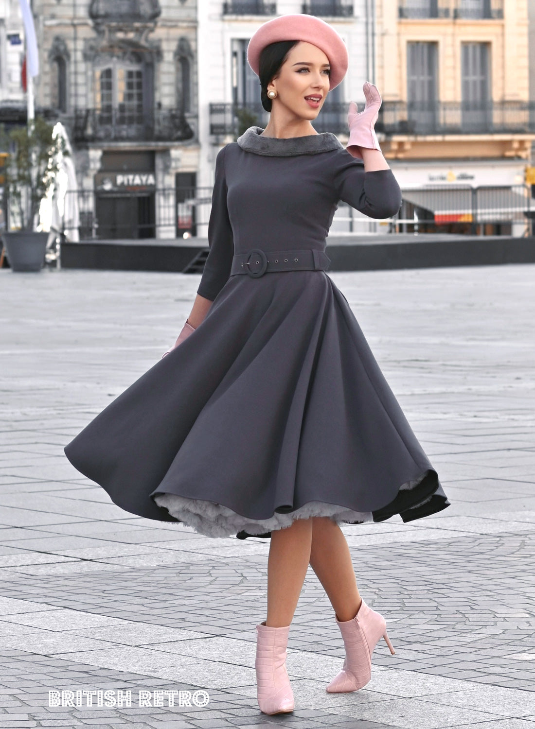 Montclair Smoke Faux Fur Collar 50s Swing Dress