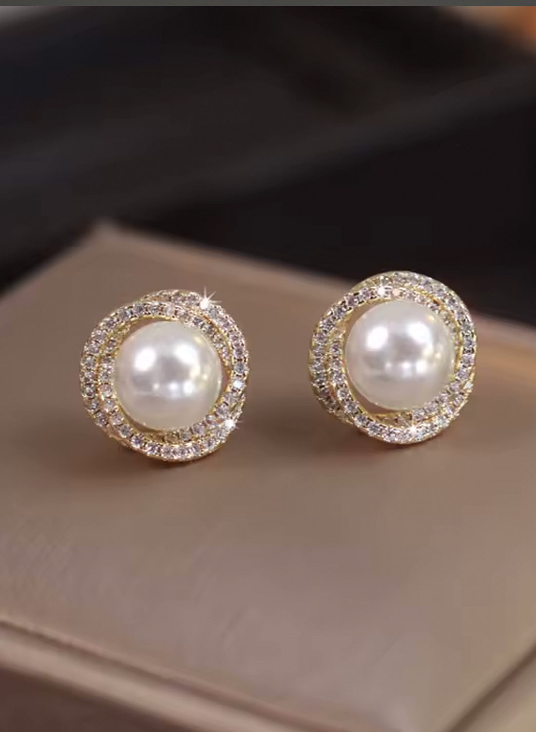 Twisted Pearl Studs