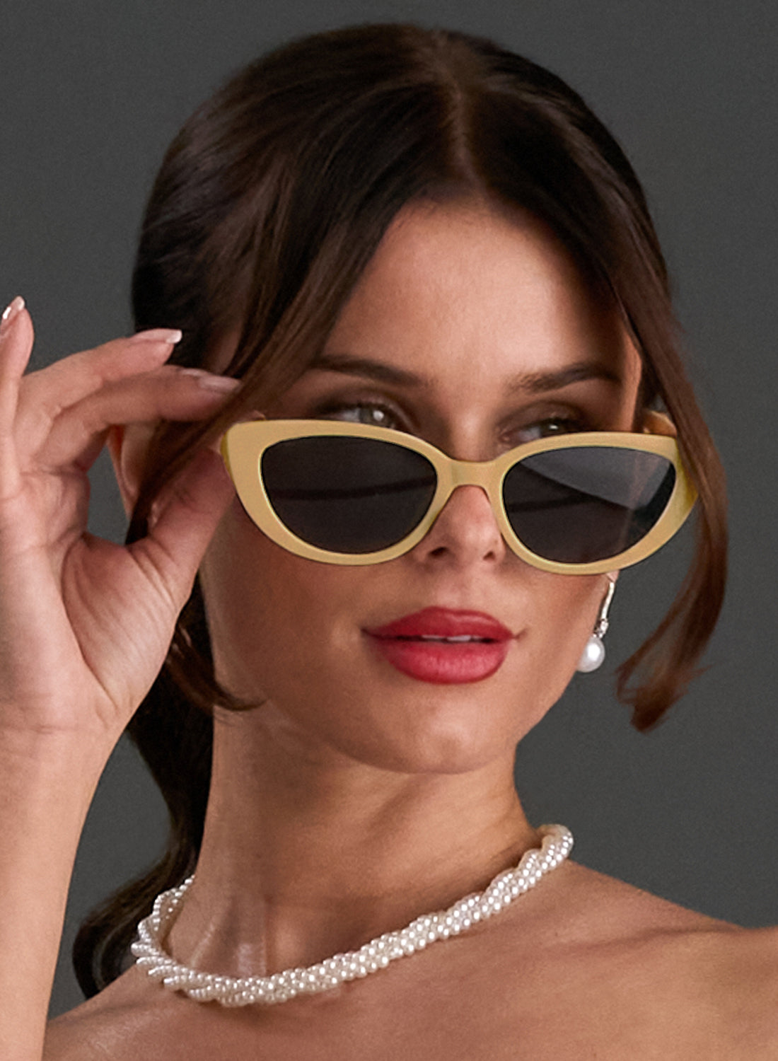 Capri Vintage Taupe Cat-Eye Style Sunglasses