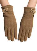 Camel Vintage Bow Winter Gloves