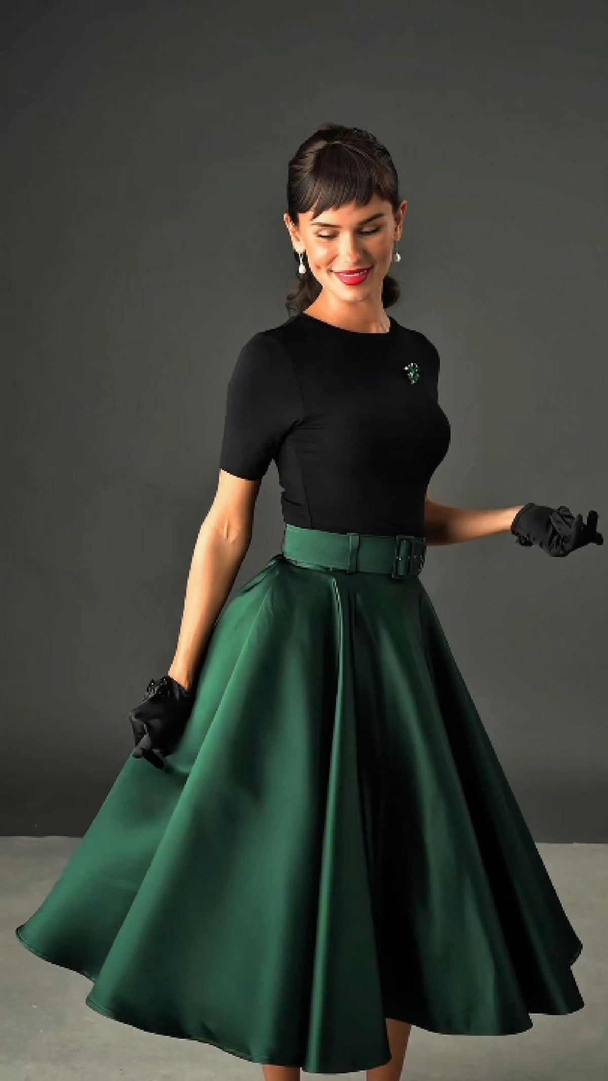 The Eloise – Emerald Green Satin Full Circle Midi Skirt