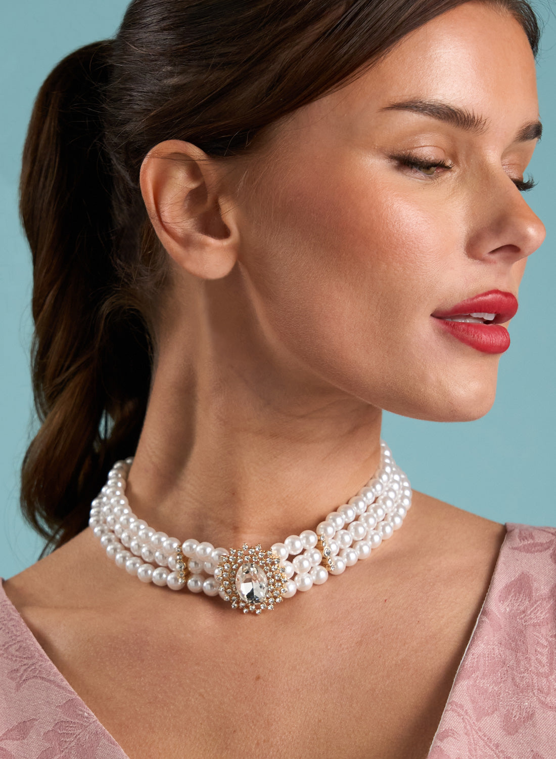 Vivienne Faux Pearl Vintage Choker