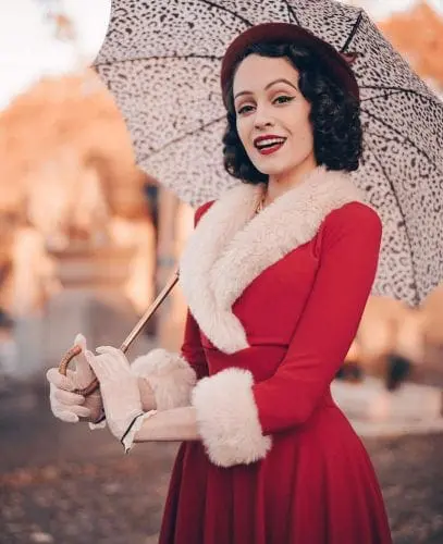 Britsh Retro Vintage Stylish, poised and effortless
